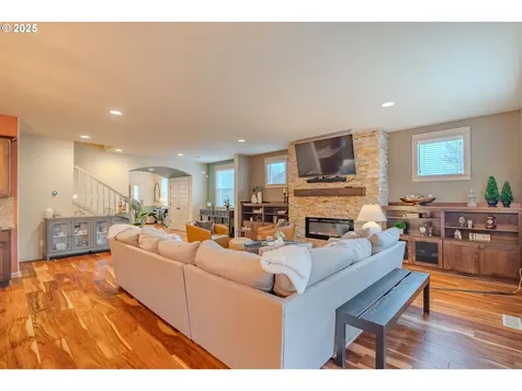 5213 I Street Washougal WA 98671