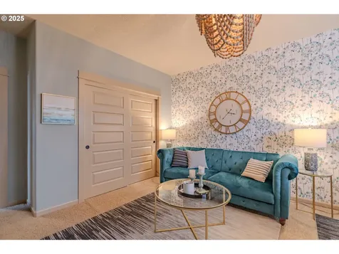 5213 I Street Washougal WA 98671
