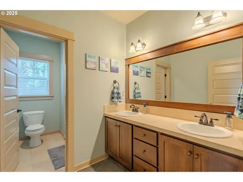 5213 I Street Washougal WA 98671