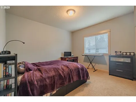 5213 I Street Washougal WA 98671