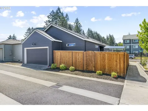 11302 Ne 16th Street Vancouver WA 98684