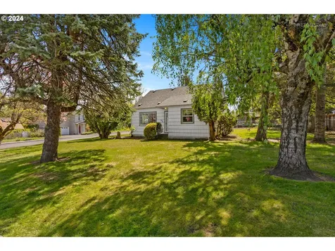 102 Sw 7th Street Troutdale OR 97060