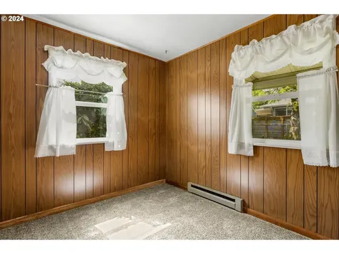 102 Sw 7th Street Troutdale OR 97060