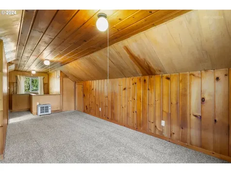 102 Sw 7th Street Troutdale OR 97060