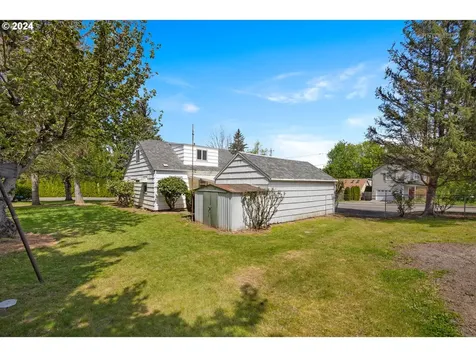 102 Sw 7th Street Troutdale OR 97060