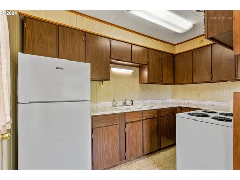 102 Sw 7th Street Troutdale OR 97060