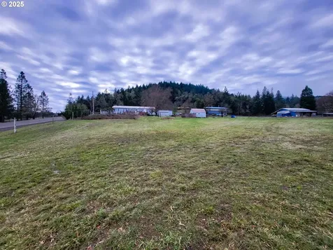 116 Silver Maple Street Roseburg OR 97471