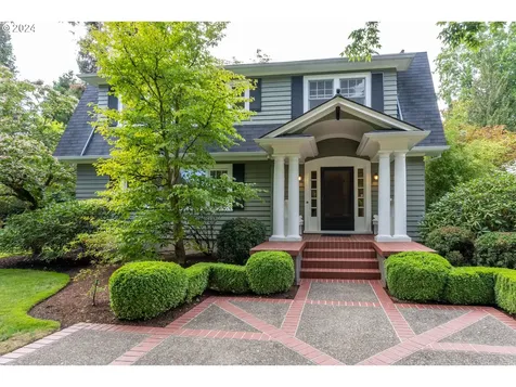 6865 SW Canyon Drive Portland OR 97225