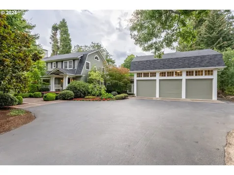 6865 SW Canyon Drive Portland OR 97225