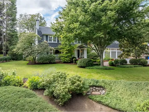 6865 SW Canyon Drive Portland OR 97225