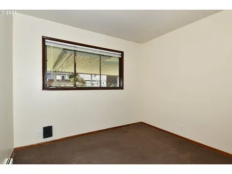 4340 Se Gladstone Street Portland OR 97206