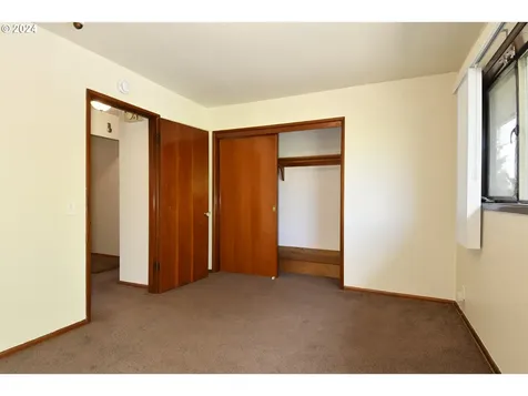 4340 Se Gladstone Street Portland OR 97206