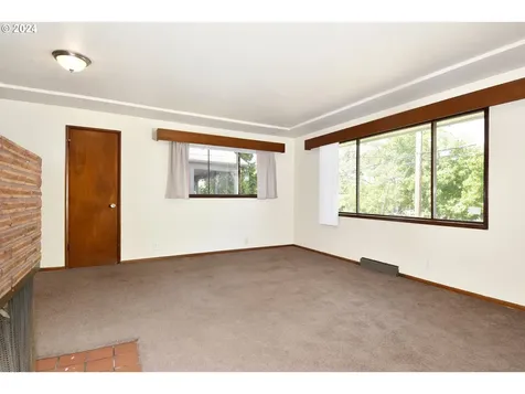 4340 Se Gladstone Street Portland OR 97206