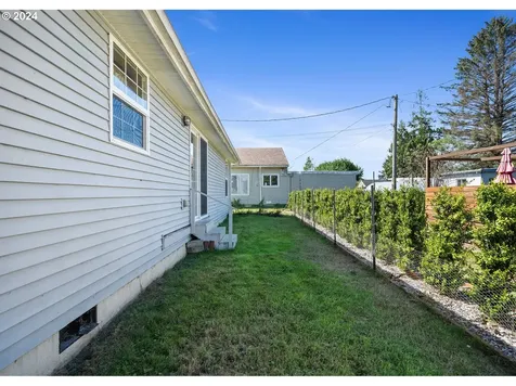 1114 Fir Avenue Tillamook OR 97141