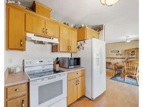 1114 Fir Avenue Tillamook OR 97141