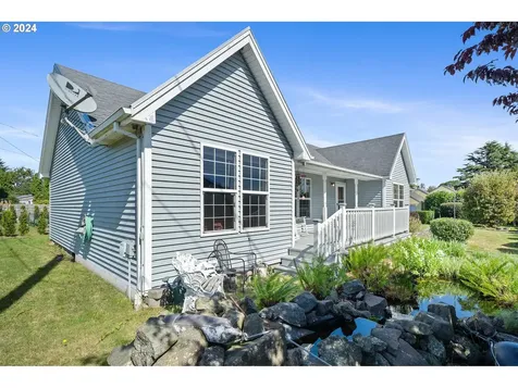1114 Fir Avenue Tillamook OR 97141