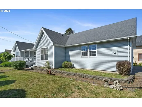 1114 Fir Avenue Tillamook OR 97141