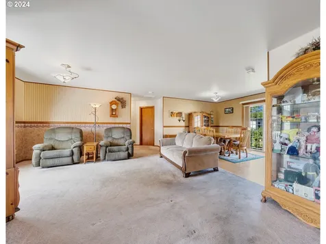 1114 Fir Avenue Tillamook OR 97141