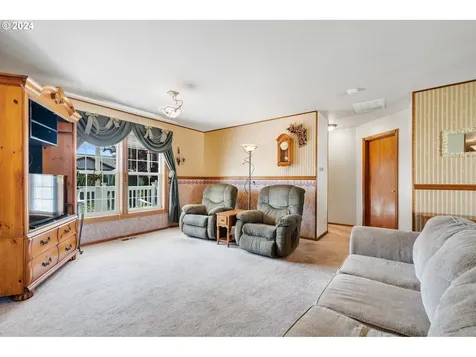 1114 Fir Avenue Tillamook OR 97141