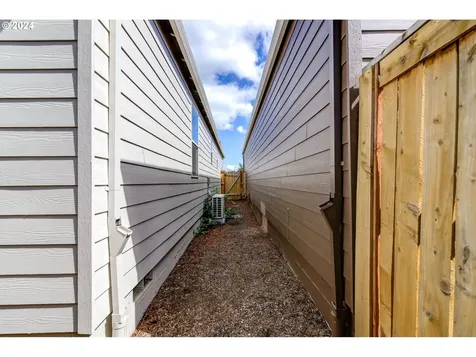 11206 Ne 16th Street Vancouver WA 98684