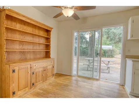 1738 SE 159th Avenue Portland OR 97233