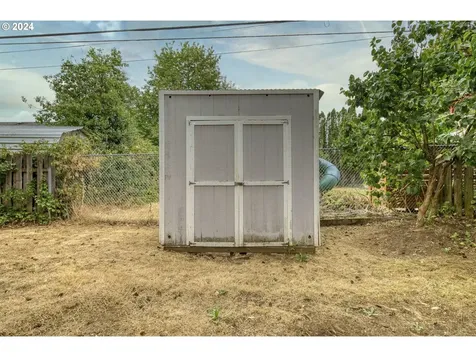 1738 SE 159th Avenue Portland OR 97233