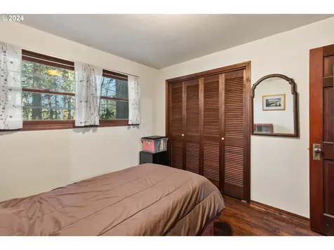 5232 Madrona Heights Drive Ne Silverton OR 97381