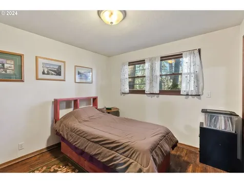 5232 Madrona Heights Drive Ne Silverton OR 97381
