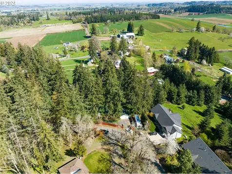 5232 Madrona Heights Drive Ne Silverton OR 97381