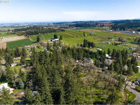 5232 Madrona Heights Drive Ne Silverton OR 97381
