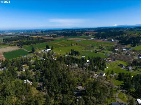 5232 Madrona Heights Drive Ne Silverton OR 97381