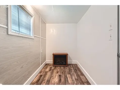 234 NW 12th Street Mcminnville OR 97128