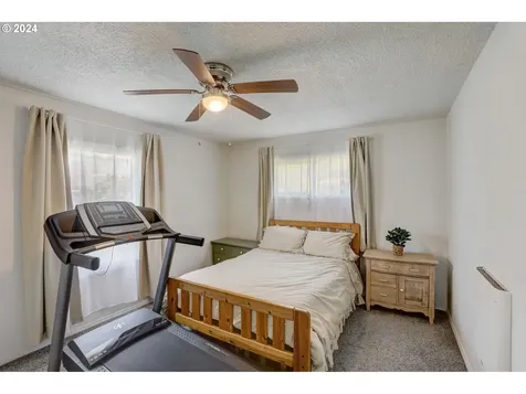 560 27th Avenue Longview WA 98632