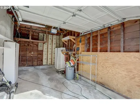 560 27th Avenue Longview WA 98632