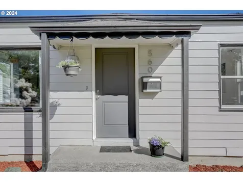 560 27th Avenue Longview WA 98632