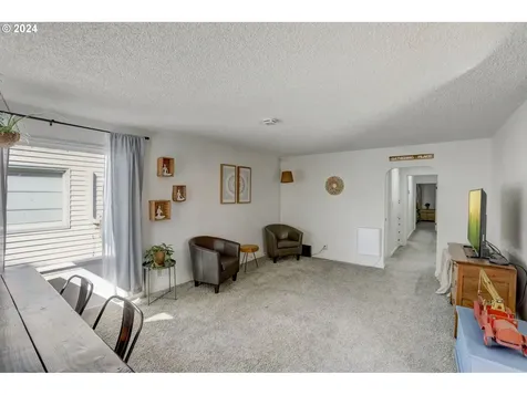 560 27th Avenue Longview WA 98632