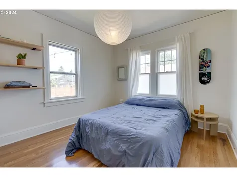 319 Se 81st Avenue Portland OR 97215