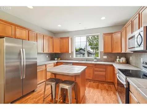15528 Sw Stone Ridge Circle Beaverton OR 97007