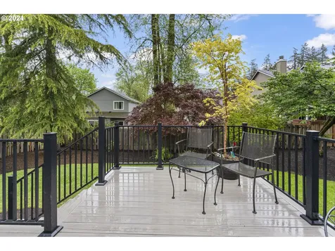 8400 Sw Godwin Court Portland OR 97223