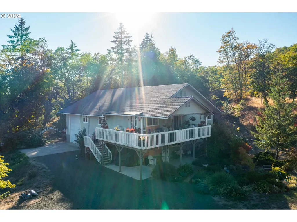 1830 Orchard Lane Roseburg OR 97471