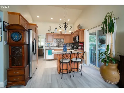 1830 Orchard Lane Roseburg OR 97471