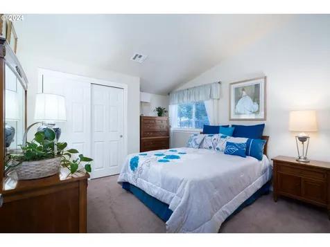 1830 Orchard Lane Roseburg OR 97471