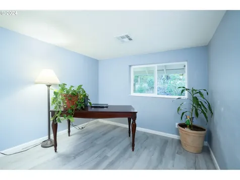 1830 Orchard Lane Roseburg OR 97471