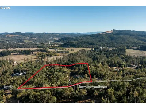 1830 Orchard Lane Roseburg OR 97471