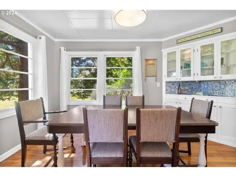 1813 SE 106th Avenue Portland OR 97216