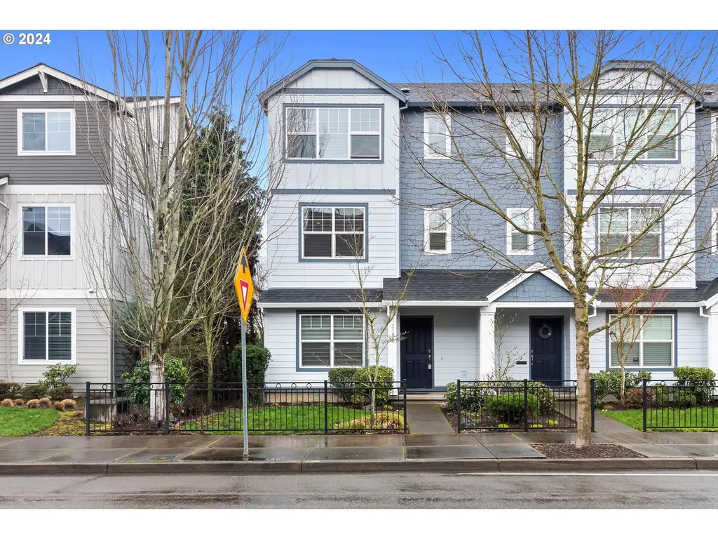 3160 Se Brookwood Avenue Hillsboro OR 97123