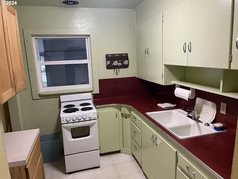 37 SE 11th Street Pendleton OR 97801