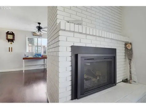 546 Oregon Avenue NE Salem OR 97301