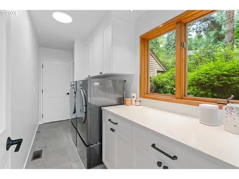 10 Sherwood Court Lake Oswego OR 97034