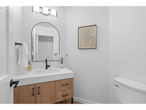 10 Sherwood Court Lake Oswego OR 97034